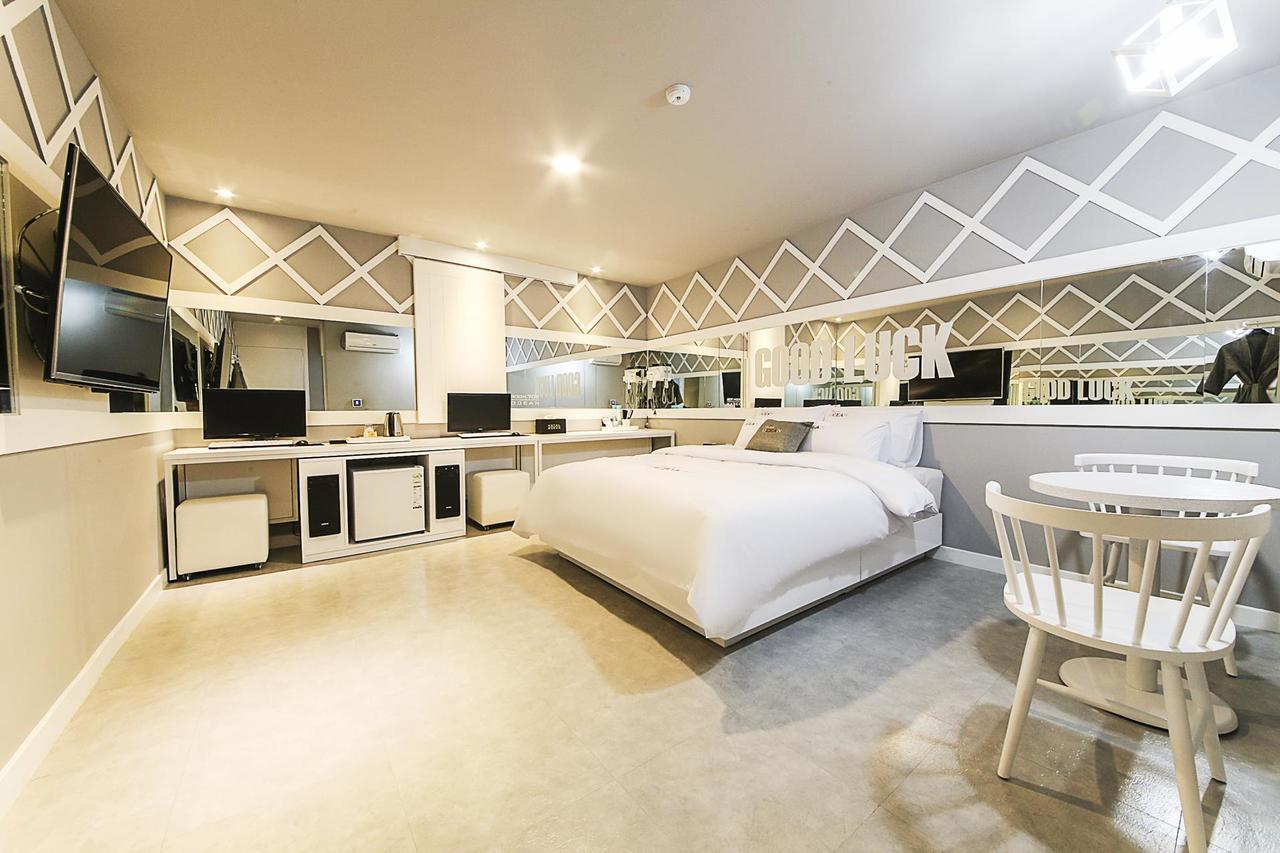 Cheongju Ocean Hotel Eksteriør bilde